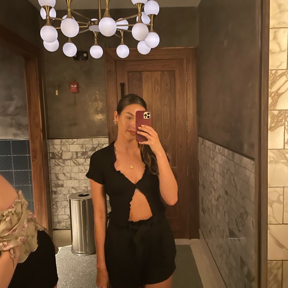 Meet your Posher, Isabelle - Picture 6 of 8